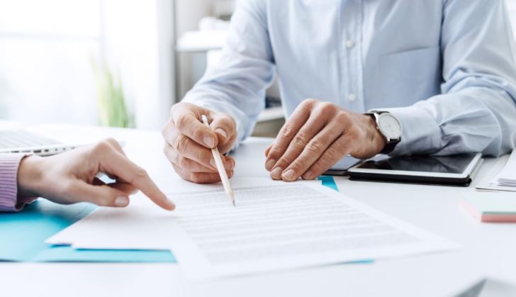 How to Become a Federal Contractor